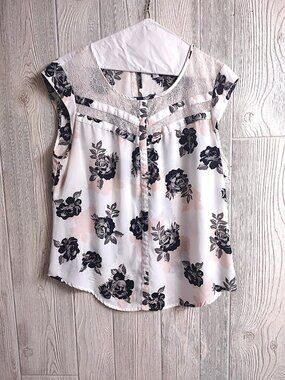 Candies Floral Women's Blouse